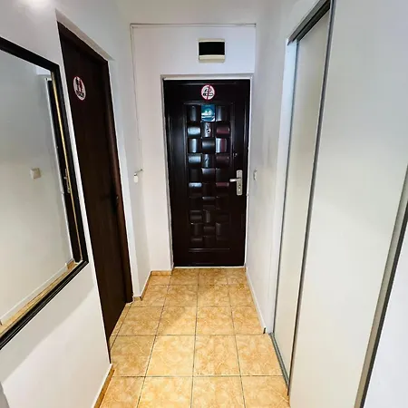 דירות באקאו Garsoniera Panoramic מראה חיצוני תמונה